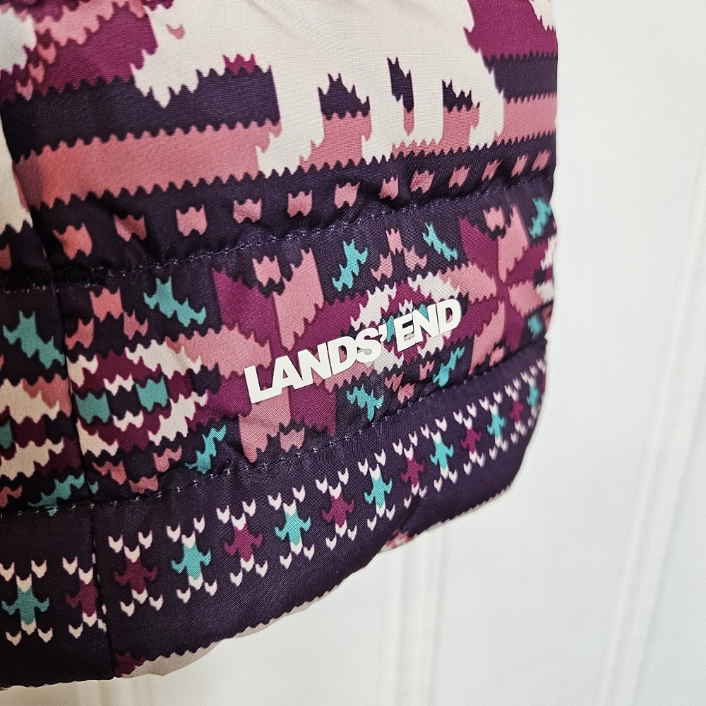 Lands’ End Down Puffer Vest Size S Reindeer Bear Print Snow Holiday Winter Xmas - Picture 6 of 14